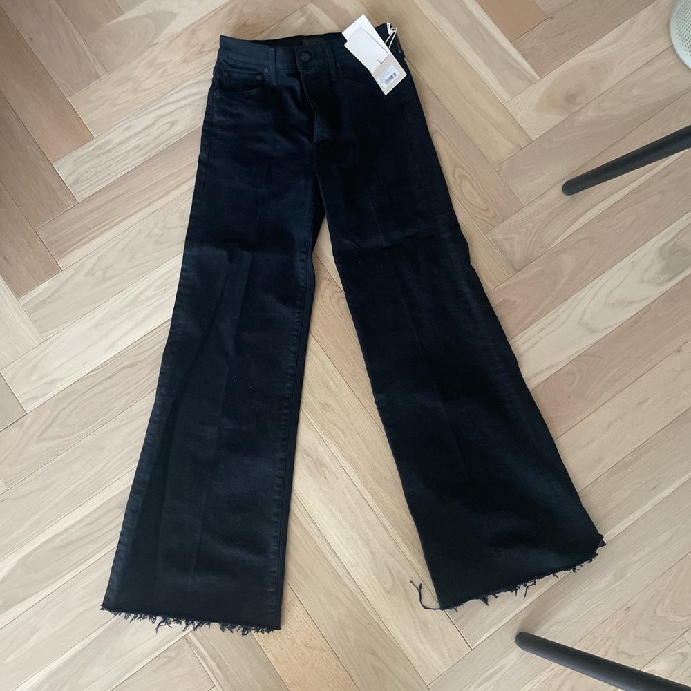 Mother, the tomcat roller frayed jeans in black